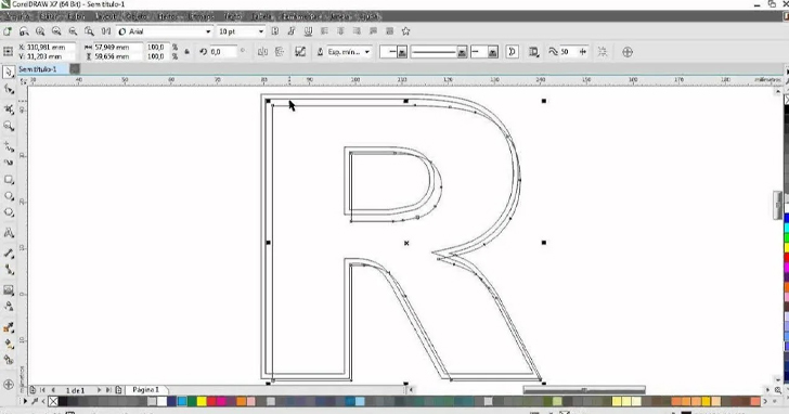При разработке дизайна используются программы для 3D-моделирования. Например, в AutoCAD создают точный макет, который исключает ошибки во время изготовления элементов букв. Чтобы определить размер и пропорции букв, ориентируются на их видимость с определенной дистанции. Например, световые буквы высотой 1 метр видны с расстояния до 100 метров.