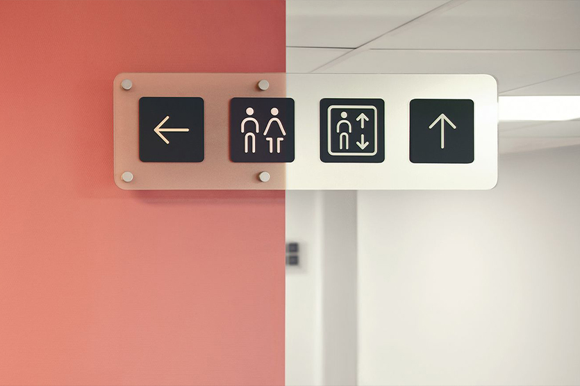 При разработке дизайн-концепции определяют принцип расстановки указателей и их типы, подбирают цвета, шрифты и размеры. При этом внешний вид навигационных элементов должен соответствовать фирменному стилю комплекса.